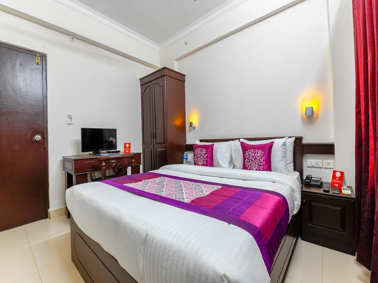 Oyo 11309 Hotel Green Land Residency Kochi Zewnętrze zdjęcie